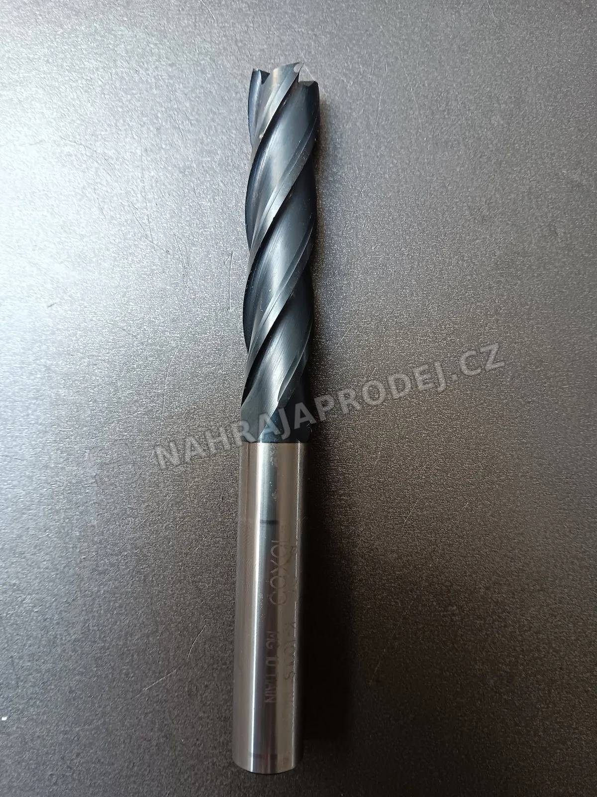 Tvrdokovová fréza válcová čtyřbřitá K-tools D16 TiN (114010A.160)